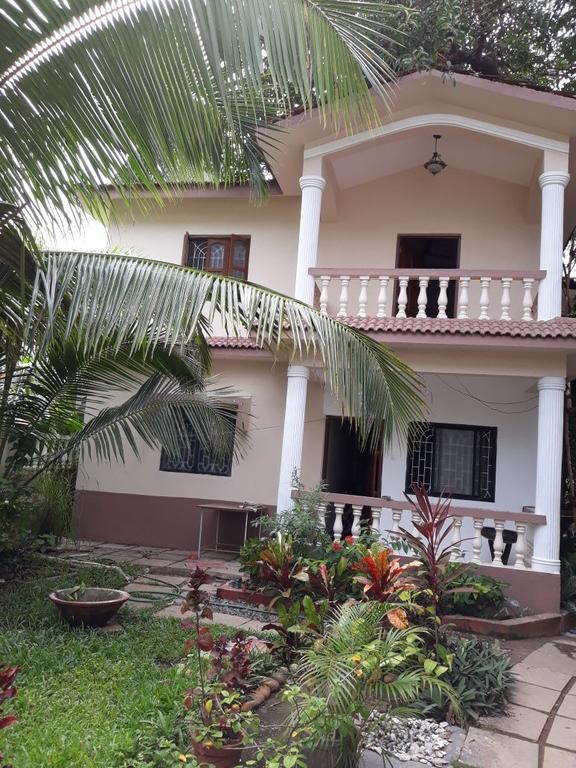 Agnelo'S Holiday Homes Candolim Exterior photo